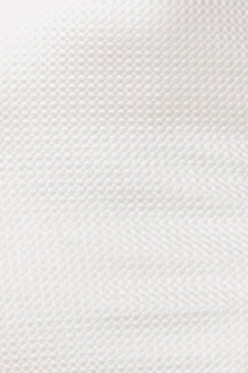 Minivestido ajustado con corte palabra de honor