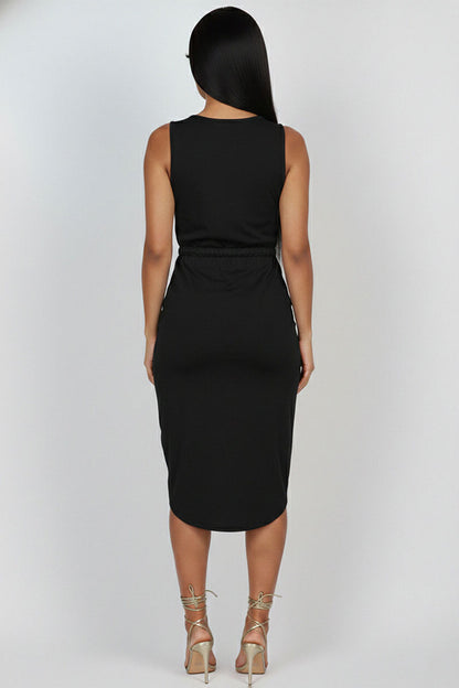 Vestido midi sin mangas con cordón