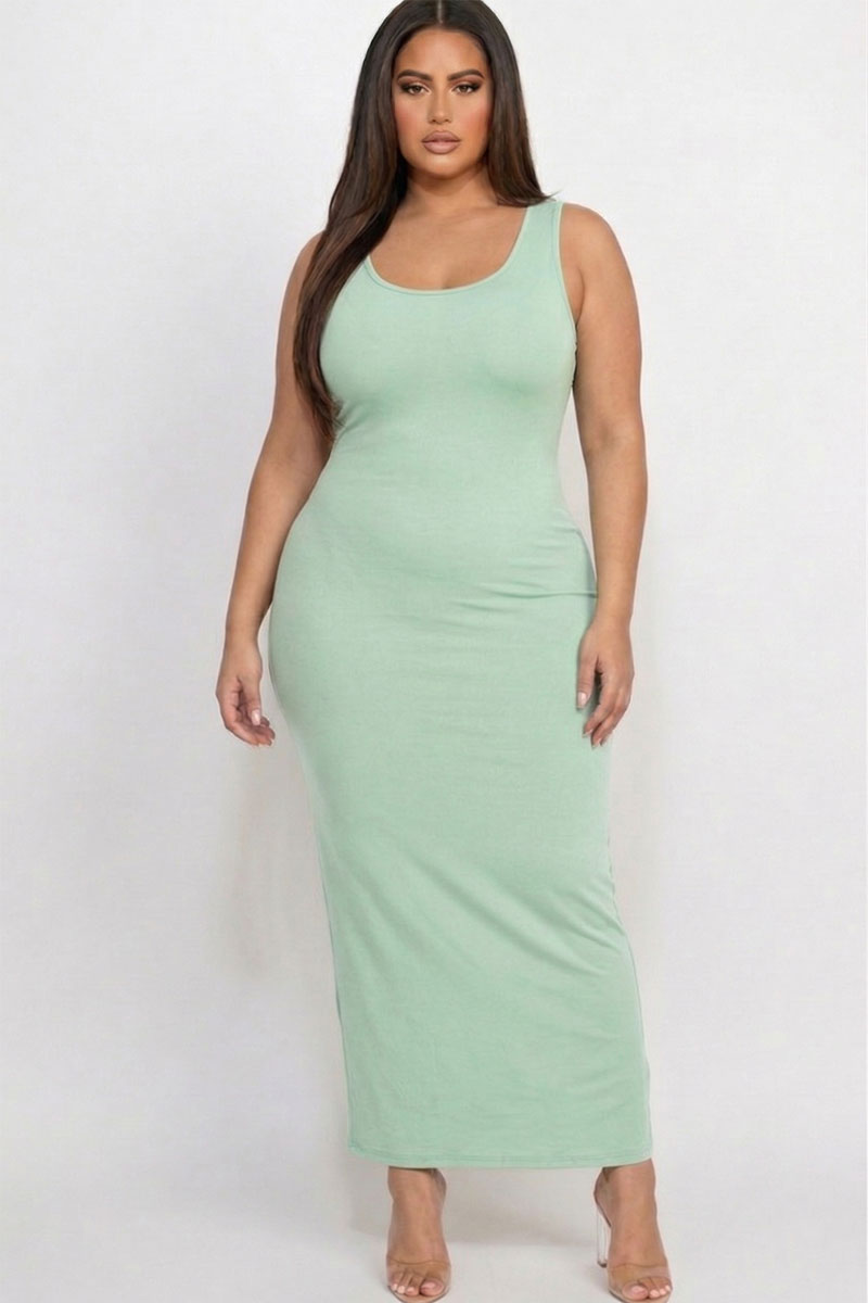 Plus Size Solid Basic Maxi Dress