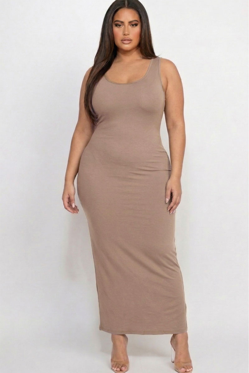 Plus Size Solid Basic Maxi Dress