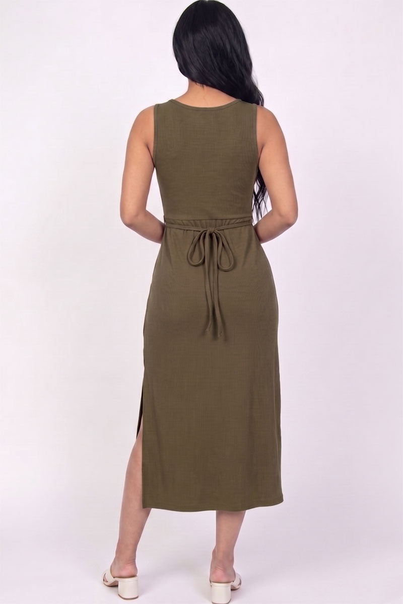Vestido midi sin mangas con abertura lateral acanalado