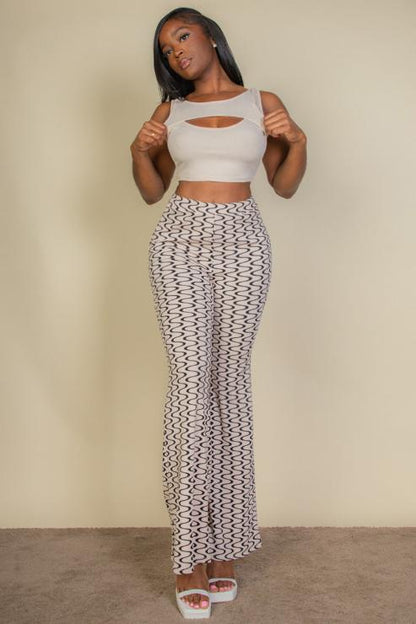 Ribbed Cut Out Front Crop Top