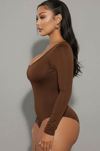 Scoop Neck Solid Long Sleeve Bodysuit