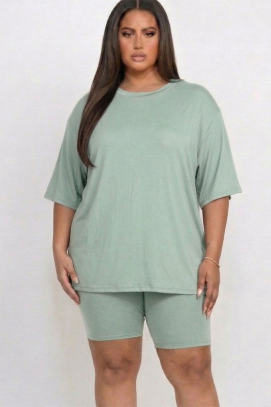 Plus Size Loose Fit Top & Biker Shorts Set