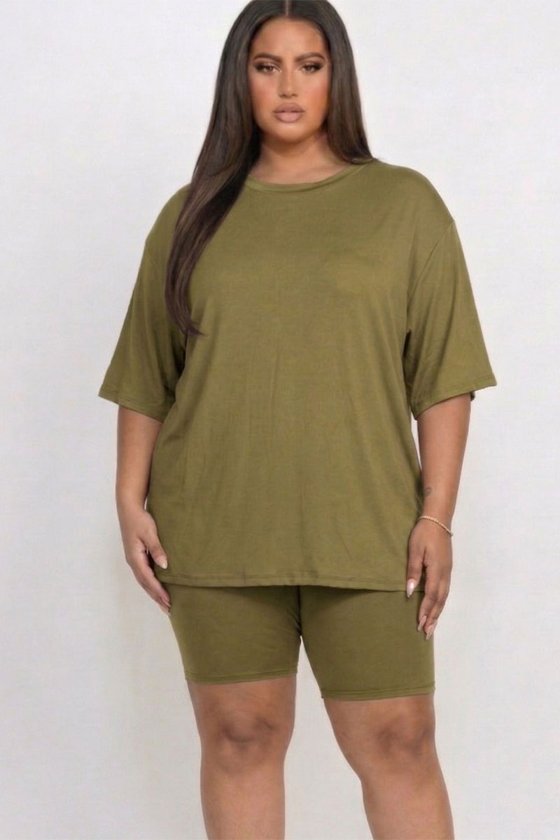 Plus Size Loose Fit Top & Biker Shorts Set