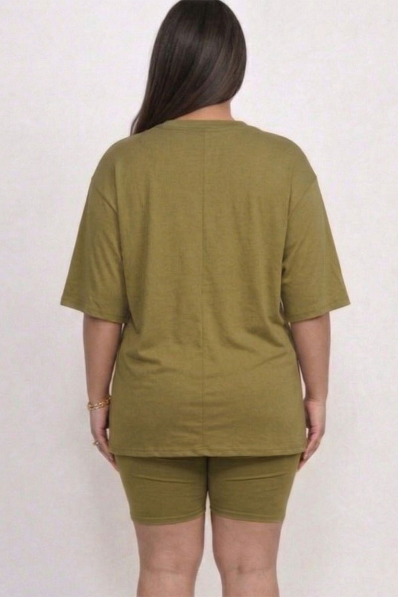 Plus Size Loose Fit Top & Biker Shorts Set
