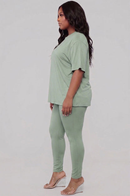 Plus Size Oversized T-shirt & Leggings Set